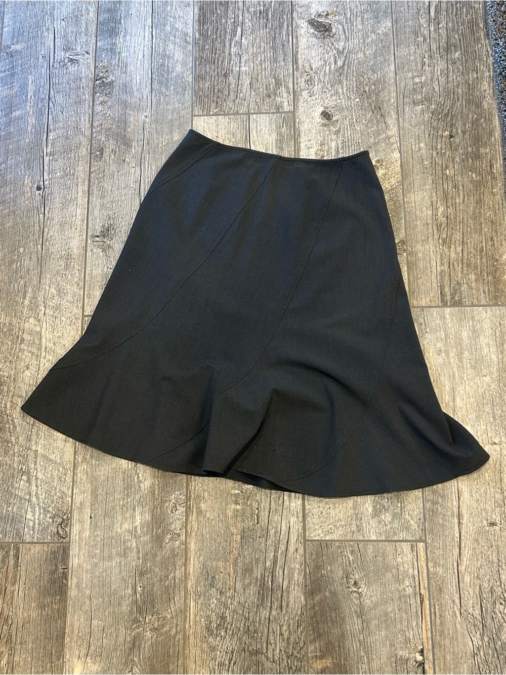 Envision Avenue Flared charcoal a-line Skirt size 8
